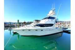 YOGI: 2011 Spectrum 46 Sports Fisher