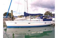 GWEN ROY: Well Cared for 2006 Bavaria 39C