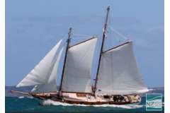 CLARIONET: Howard Chapelle Classic Gaff Rigged Schooner