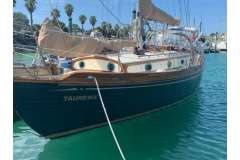 Tayana 37 - Blue Water Cruiser