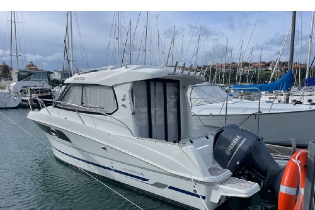 Beneteau Antares 8.8