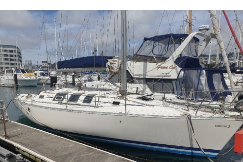 Beneteau First 35s5